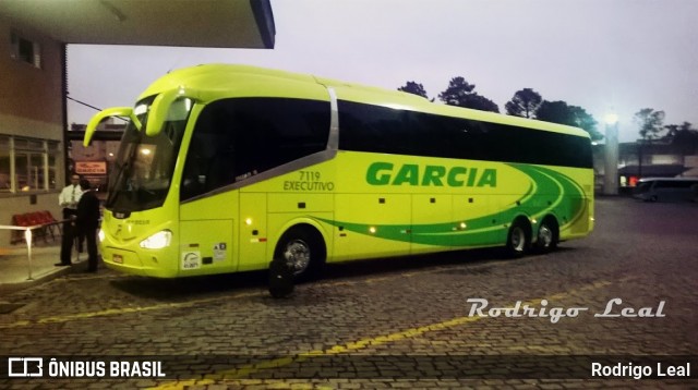Viação Garcia 7119 na cidade de Curitiba, Paraná, Brasil, por Rodrigo Leal. Número da foto: #6259306.