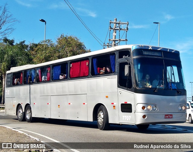 Ônibus Particulares 7707 na cidade de São Paulo, São Paulo, Brasil, por Rudnei Aparecido da Silva. ID da foto: 6297991.