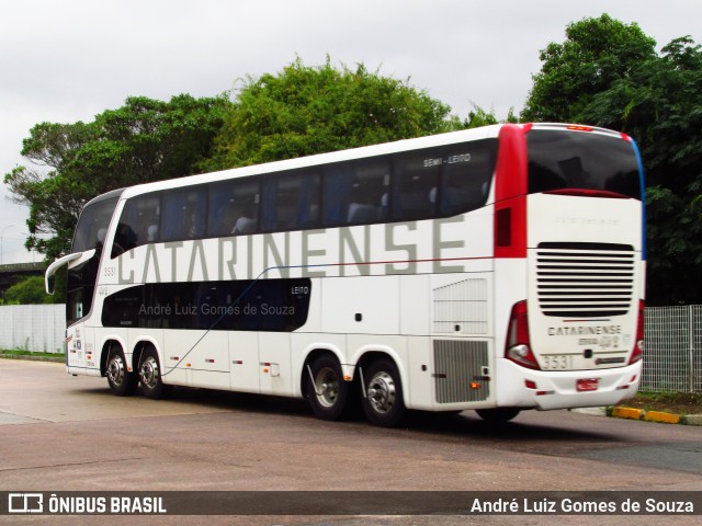 Auto Viação Catarinense 3531 na cidade de Curitiba, Paraná, Brasil, por André Luiz Gomes de Souza. ID da foto: 6298674.