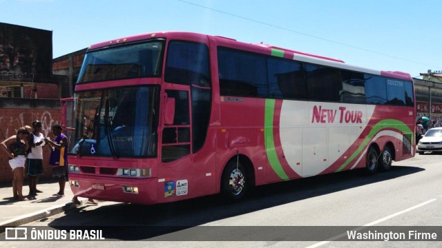New Tour Turismo 3000 na cidade de Barra do Piraí, Rio de Janeiro, Brasil, por Washington Firme. Número da foto: #6298998.