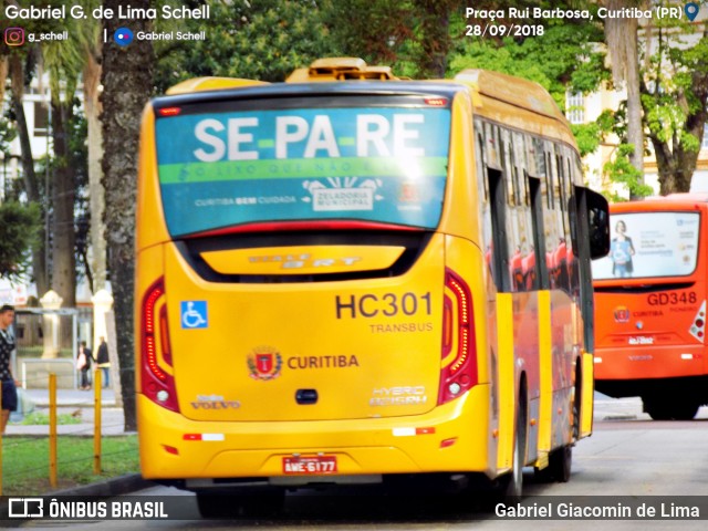 Auto Viação Redentor HC301 na cidade de Curitiba, Paraná, Brasil, por Gabriel Giacomin de Lima. Número da foto: #6300495.
