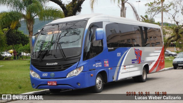 SR Transporte e Turismo 1010 na cidade de Florianópolis, Santa Catarina, Brasil, por Lucas Weber Calizario. Número da foto: #6300776.