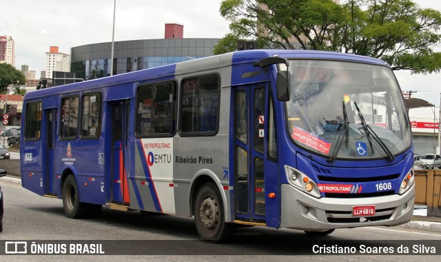 Viação Ribeirão Pires 1608 na cidade de Santo André, São Paulo, Brasil, por Cristiano Soares da Silva. ID da foto: 6299849.