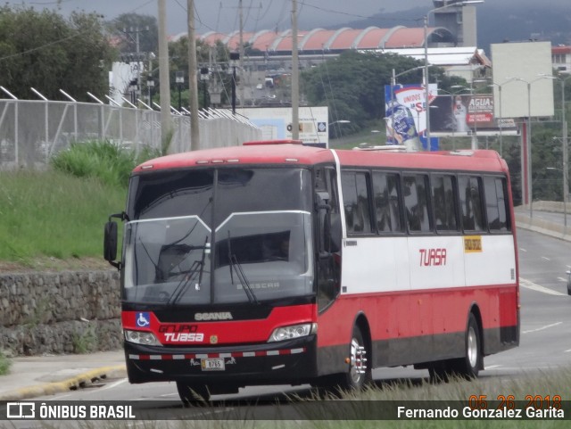 TUASA - Transportes Unidos Alajuelenses  na cidade de Brasil, por Fernando Gonzalez Garita. Número da foto: #6302533.