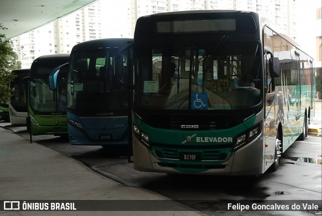 Volvo 00000 na cidade de São Paulo, São Paulo, Brasil, por Felipe Goncalves do Vale. Número da foto: #6303376.