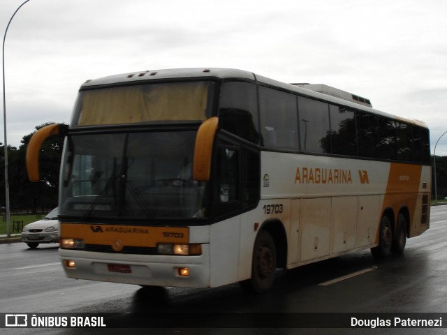 Viação Araguarina 19703 na cidade de Brasília, Distrito Federal, Brasil, por Douglas Paternezi. Número da foto: #6306250.