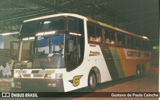 Empresa Gontijo de Transportes 15690 na cidade de Barretos, São Paulo, Brasil, por Gustavo de Paula Caloche. Número da foto: #6305253.