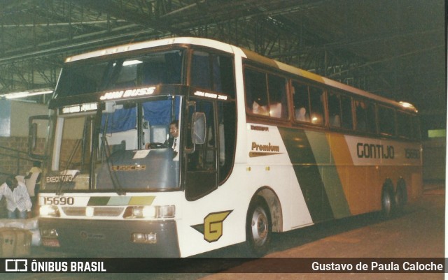 Empresa Gontijo de Transportes 15690 na cidade de Barretos, São Paulo, Brasil, por Gustavo de Paula Caloche. ID da foto: 6305253.