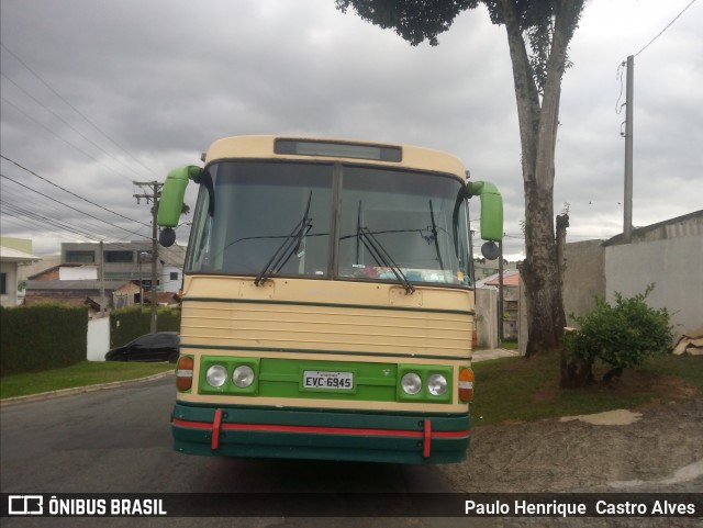 Ônibus Particulares  na cidade de Curitiba, Paraná, Brasil, por Paulo Henrique  Castro Alves. Número da foto: #6311265.