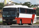 Ônibus Particulares 8719 na cidade de Conselheiro Lafaiete, Minas Gerais, Brasil, por Rodrigo  Aparecido. ID da foto: :id.