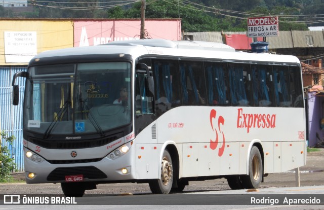 Expressa Turismo 55412 na cidade de Conselheiro Lafaiete, Minas Gerais, Brasil, por Rodrigo  Aparecido. ID da foto: 6315627.