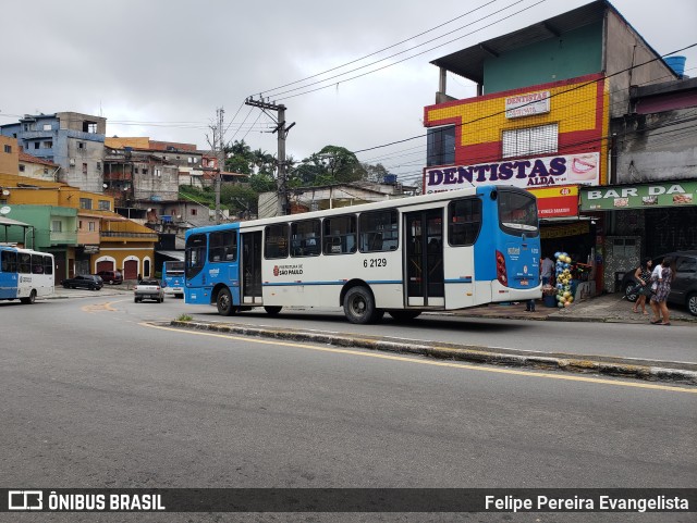 TUPI - Transportes Urbanos Piratininga 6 2129 na cidade de Diadema, São Paulo, Brasil, por Felipe Pereira Evangelista. Número da foto: #6316121.
