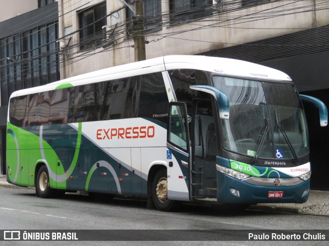 Expresso Transporte e Turismo Ltda. 3030 na cidade de Curitiba, Paraná, Brasil, por Paulo Roberto Chulis. ID da foto: 6263562.