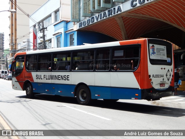 Viação Sul Fluminense RJ 202.044 na cidade de Barra Mansa, Rio de Janeiro, Brasil, por André Luiz Gomes de Souza. ID da foto: 6265004.