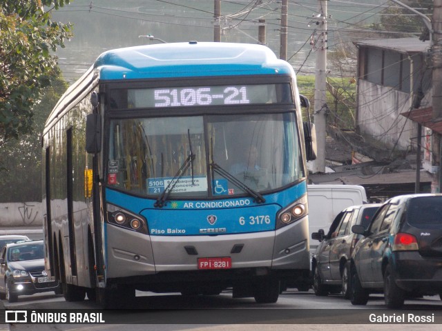 Viação Paratodos > São Jorge > Metropolitana São Paulo > Mobibrasil 6 3176 na cidade de São Paulo, São Paulo, Brasil, por Gabriel Rossi . Número da foto: #6263843.