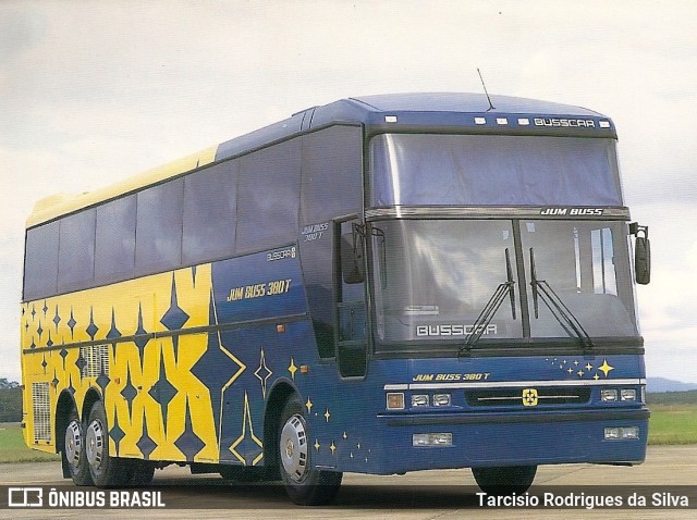 Busscar Ônibus  na cidade de Brasil, por Tarcisio Rodrigues da Silva. ID da foto: 6267031.