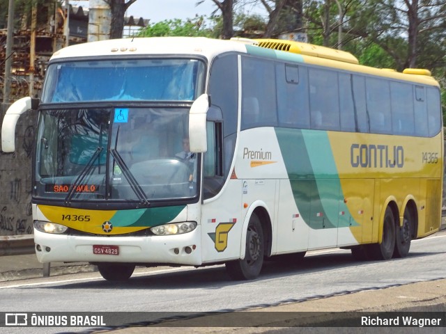 Empresa Gontijo de Transportes 14365 na cidade de Rio de Janeiro, Rio de Janeiro, Brasil, por Richard Wagner. Número da foto: #6268132.