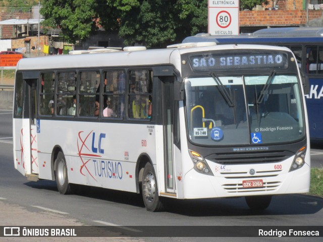 LC Turismo 600 na cidade de Salvador, Bahia, Brasil, por Rodrigo Fonseca. Número da foto: #6268133.