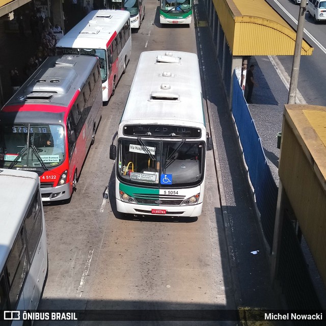 Move 5 5054 na cidade de São Paulo, São Paulo, Brasil, por Michel Nowacki. Número da foto: #6268969.