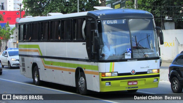 Ônibus Particulares 1490 na cidade de Recife, Pernambuco, Brasil, por Daniel Cleiton  Bezerra. ID da foto: 6273028.