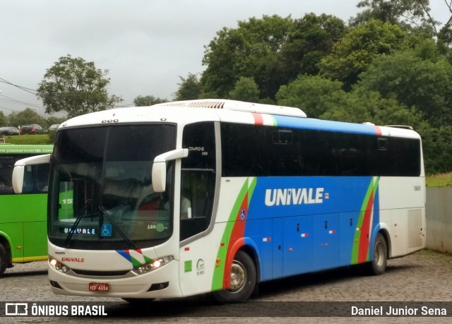 Univale Transportes 18600 na cidade de Ouro Preto, Minas Gerais, Brasil, por Daniel Junior Sena. Número da foto: #6337089.