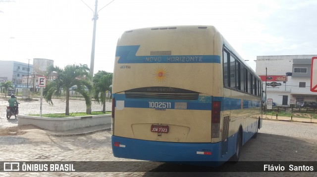 Viação Novo Horizonte 1002511 na cidade de Tanhaçu, Bahia, Brasil, por Flávio  Santos. Número da foto: #6338449.