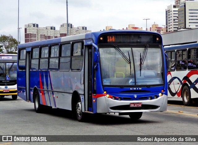 Ônibus Particulares S/N na cidade de Mogi das Cruzes, São Paulo, Brasil, por Rudnei Aparecido da Silva. Número da foto: #6340247.