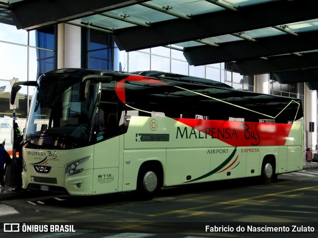 STIE 672 na cidade de Milan, Milan, Lombardy, Itália, por Fabricio do Nascimento Zulato. Número da foto: #6339956.