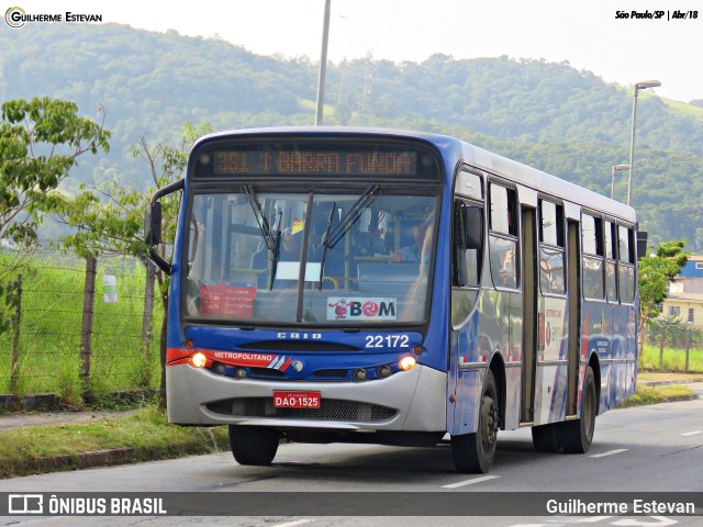 Viação Cidade de Caieiras 22.172 na cidade de São Paulo, São Paulo, Brasil, por Guilherme Estevan. Número da foto: #6347103.