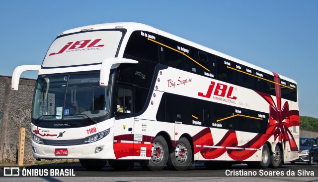 JBL Turismo 7100 na cidade de São Paulo, São Paulo, Brasil, por Cristiano Soares da Silva. Número da foto: #6348633.