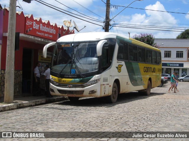 Empresa Gontijo de Transportes 3230 na cidade de Dom Silvério, Minas Gerais, Brasil, por Julio Cesar Euzebio Alves. ID da foto: 6349469.