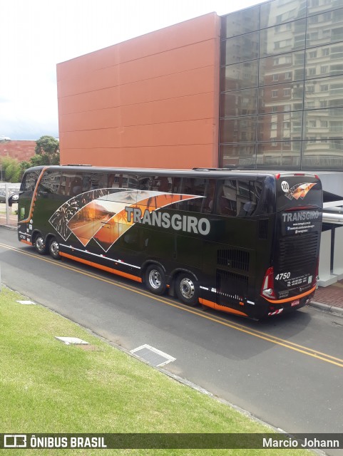 Transgiro Turismo 4750 na cidade de Curitiba, Paraná, Brasil, por Marcio Johann. Número da foto: #6351150.