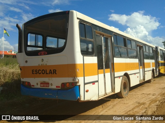 Sucata e Desmanches 5210 na cidade de Ji-Paraná, Rondônia, Brasil, por Gian Lucas  Santana Zardo. ID da foto: 6352828.