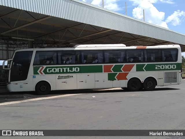 Empresa Gontijo de Transportes 20100 na cidade de Passos, Minas Gerais, Brasil, por Hariel Bernades. ID da foto: 6353120.