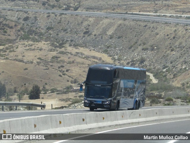 Buses Rios  na cidade de Brasil, por Martín Muñoz Collao. Número da foto: #6353505.