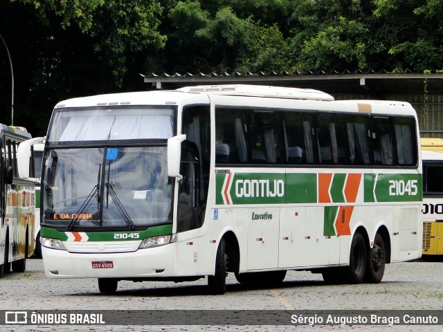 Empresa Gontijo de Transportes 21045 na cidade de Belo Horizonte, Minas Gerais, Brasil, por Sérgio Augusto Braga Canuto. ID da foto: 6354980.