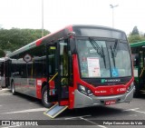 Express Transportes Urbanos Ltda 4 8060 na cidade de São Paulo, São Paulo, Brasil, por Felipe Goncalves do Vale. Número da foto: #:id.