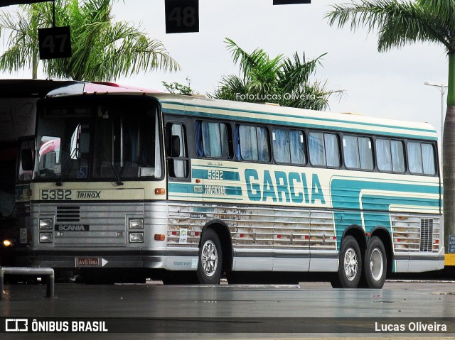 Viação Garcia 5392 na cidade de Londrina, Paraná, Brasil, por Lucas Oliveira . Número da foto: #6357148.