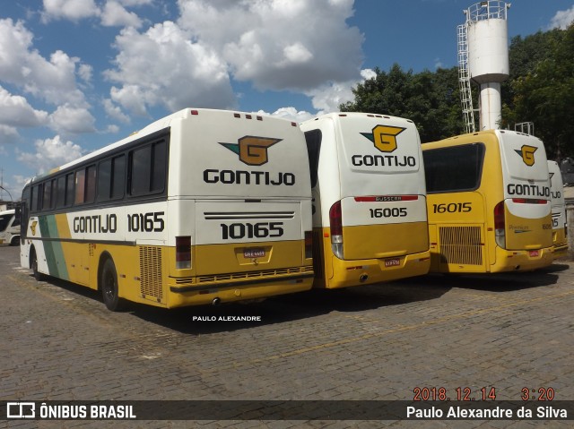 Empresa Gontijo de Transportes 10165 na cidade de Belo Horizonte, Minas Gerais, Brasil, por Paulo Alexandre da Silva. ID da foto: 6356688.