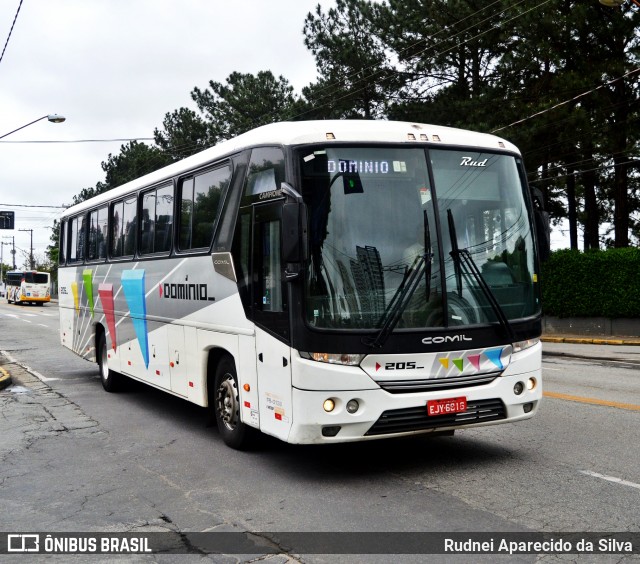 Domínio Transportadora Turística 205 na cidade de Mogi das Cruzes, São Paulo, Brasil, por Rudnei Aparecido da Silva. ID da foto: 6320970.