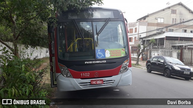 Trevo Transportes Coletivos 1102 na cidade de Porto Alegre, Rio Grande do Sul, Brasil, por Davi Borba. Número da foto: #6359276.