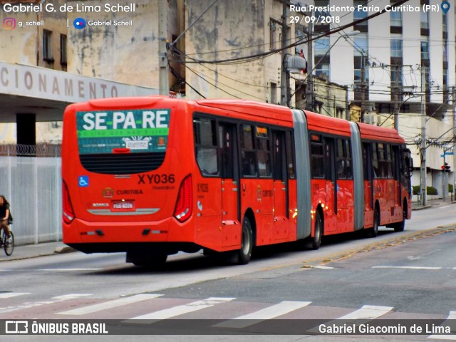 Auto Viação Redentor XY036 na cidade de Curitiba, Paraná, Brasil, por Gabriel Giacomin de Lima. Número da foto: #6360687.