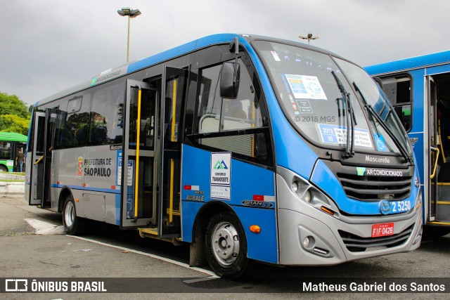 Cooperativa Fênix > Spencer Transporte 2 5250 na cidade de São Paulo, São Paulo, Brasil, por Matheus Gabriel dos Santos. Número da foto: #6360939.