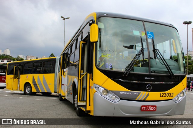 Auto Viação Ouro Verde 123032 na cidade de São Paulo, São Paulo, Brasil, por Matheus Gabriel dos Santos. ID da foto: 6360832.