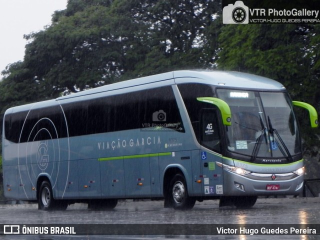 Viação Garcia 8375 na cidade de Maringá, Paraná, Brasil, por Victor Hugo Guedes Pereira. Número da foto: #6362033.