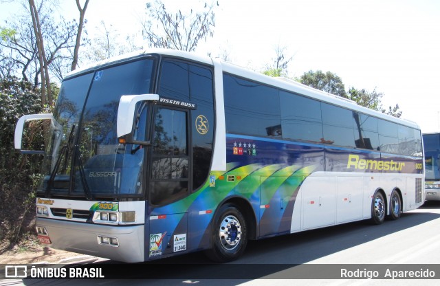 Remestur 900 na cidade de Congonhas, Minas Gerais, Brasil, por Rodrigo  Aparecido. Número da foto: #6361501.