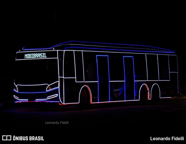 Viação Paratodos > São Jorge > Metropolitana São Paulo > Mobibrasil 6 3180 na cidade de São Paulo, São Paulo, Brasil, por Leonardo Fidelli. Número da foto: #6366478.