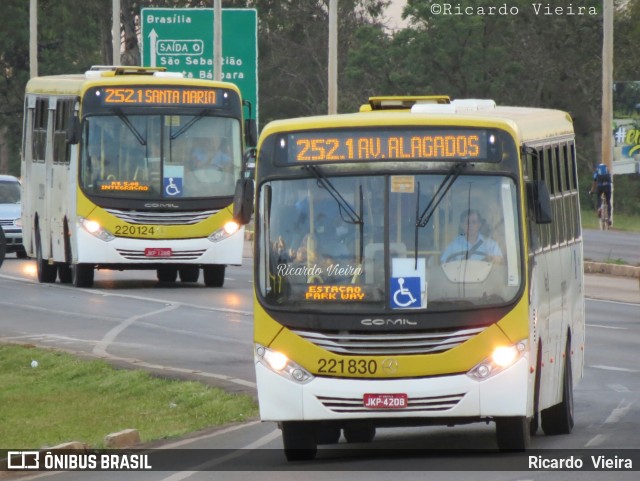 Viação Pioneira 221830 na cidade de Santa Maria, Distrito Federal, Brasil, por Ricardo Vieira. Número da foto: #6369548.