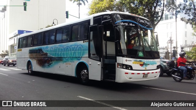 Transportes Arroyo  na cidade de San José, San José, Costa Rica, por Alejandro Gutiérrez. ID da foto: 6369737.