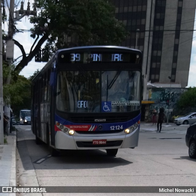 Auto Viação Bragança Metropolitana > Viação Raposo Tavares 12.124 na cidade de São Paulo, São Paulo, Brasil, por Michel Nowacki. Número da foto: #6377349.